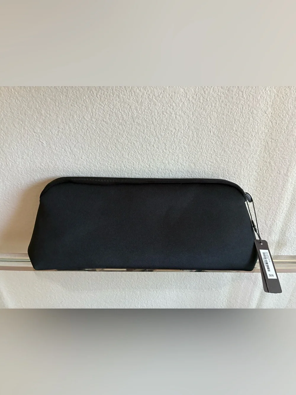 *NWT* SKIMS Onyx Makeup/Travel Pouch